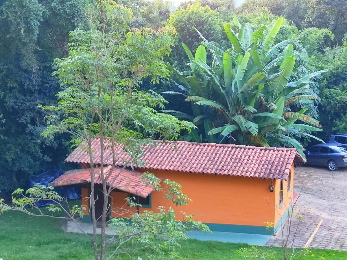 Encantos Do Vale Pousada E Spa Cultural Bueno Brandao Exterior photo